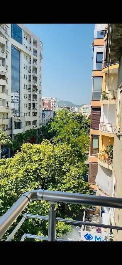 Lilo'S Place Tirana
