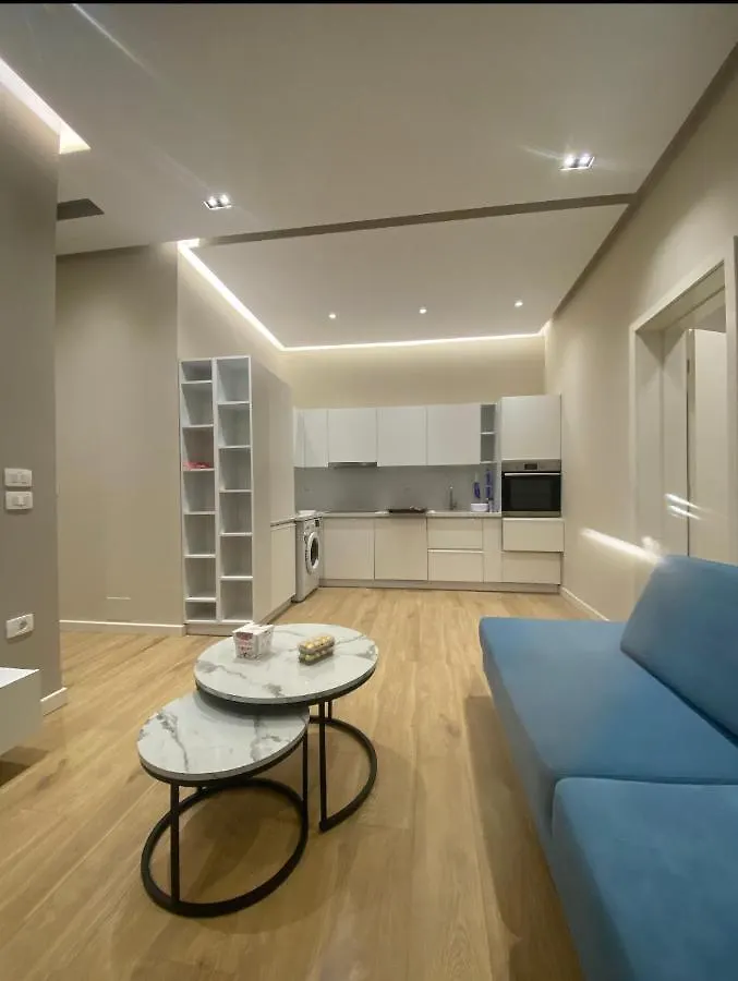 Apartment Lilo'S Place Tirana