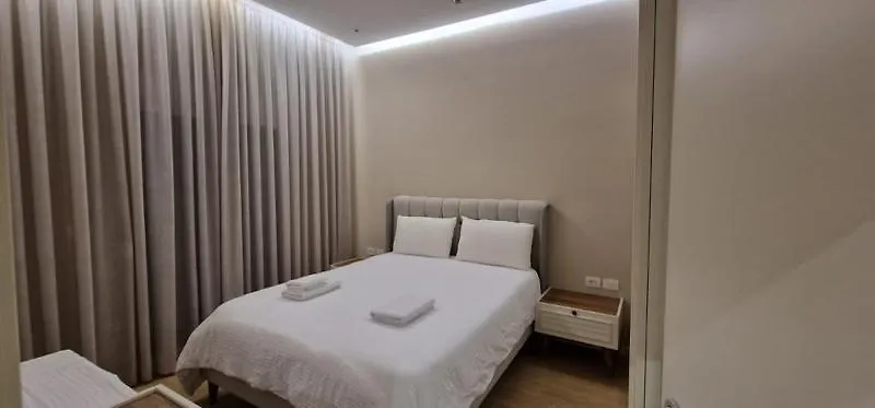 Lilo'S Place Tirana