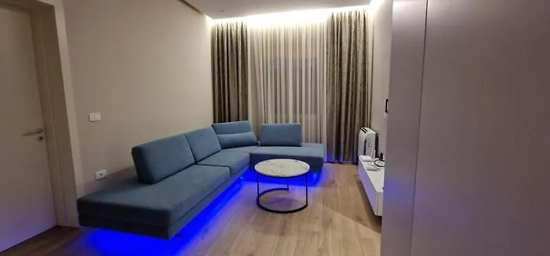 Lilo'S Place Tirana 0*,  Albania